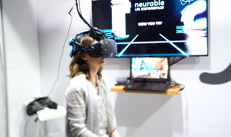 用意念玩VR游戏！Neurable的脑机交互派上用场